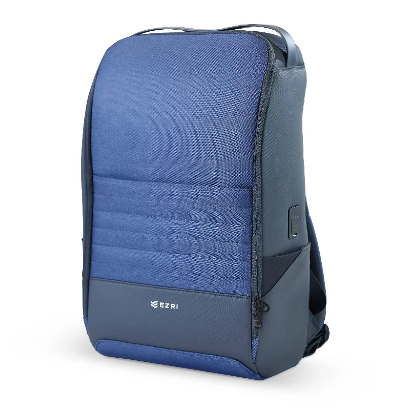 Waterproof luggage covers for protection against rain on outdoor tripsEZRI Professional Backpack