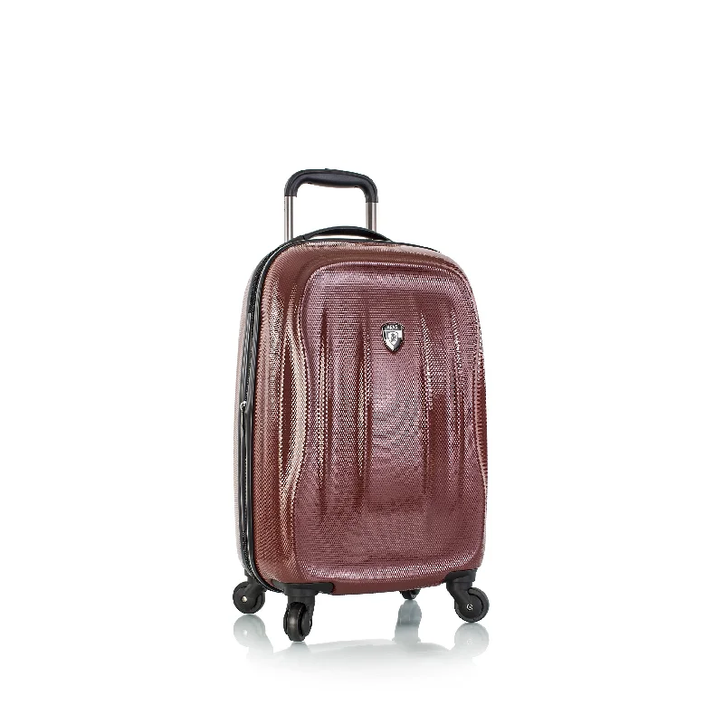 Leather luggage handles for a comfortable and stylish gripSuperLite 21" Spinner Carry-On Luggage