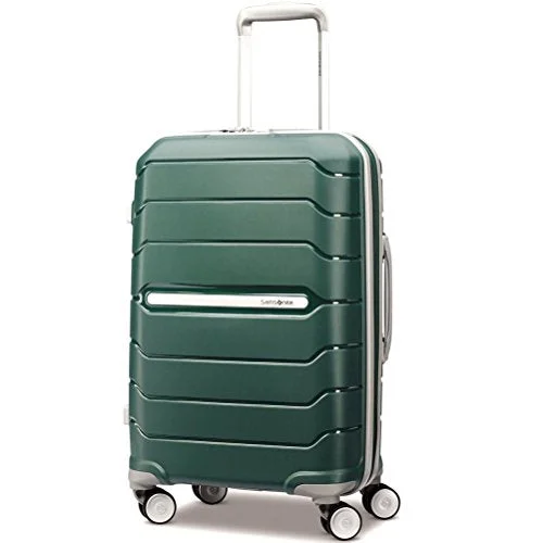 Leather luggage handles for a comfortable and stylish gripSamsonite Freeform 24 inch Spinner Sage Green