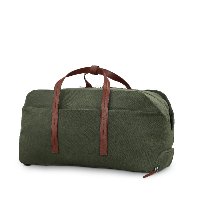Portable shoe bags to keep footwear separate in suitcasesSamsonite Virtuosa Wheeled Duffle
