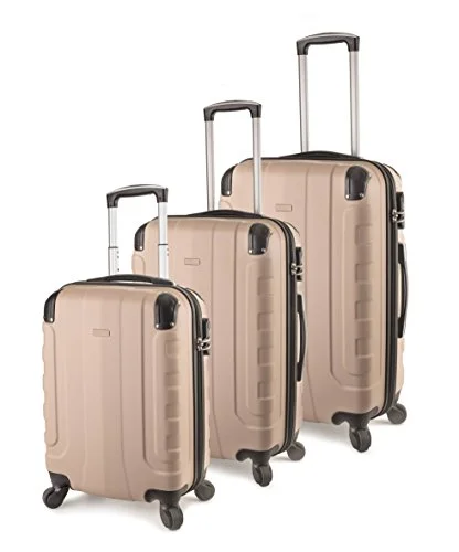 Portable shoe bags to keep footwear separate in suitcasesTravelcross Chicago Luggage 3 Piece Lightweight Spinner Set - Champagne Portable shoe bags to keep footwear separate in suitcasesTravelcross Chicago Luggage 3 Piece Lightweight Spinner Set - Champagne