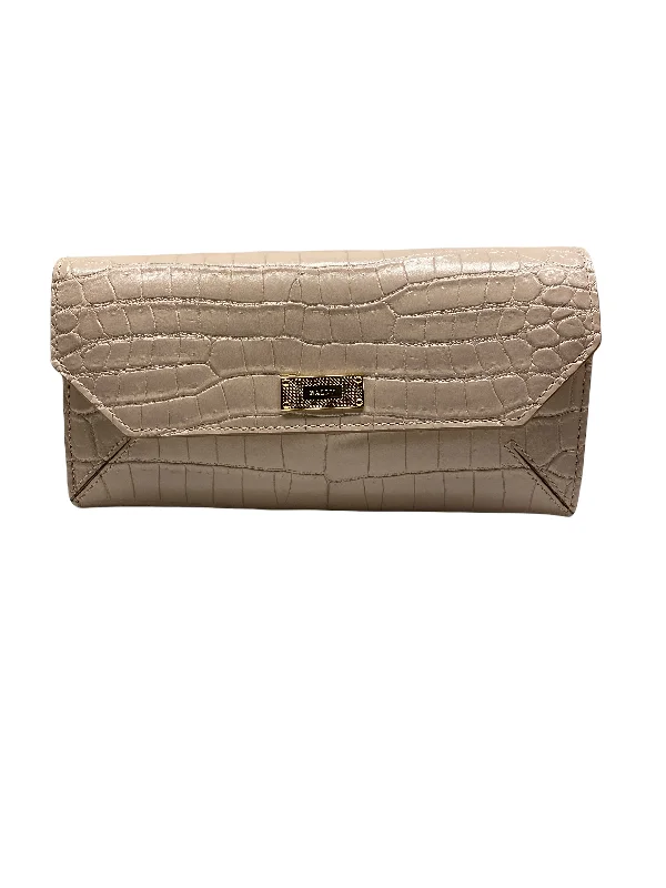 Top-rated money clips for everyday useBally Linney Suzy Women's 6227770 Skin Continental Wallet Top-rated money clips for everyday useBally Linney Suzy Women's 6227770 Skin Continental Wallet