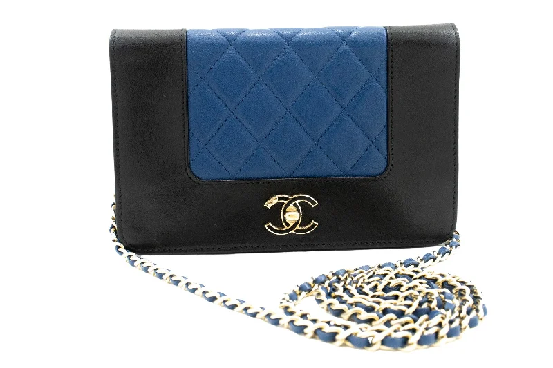 Slim money clips for minimalist walletsChanel Wallet On Chain  Leather Wallet  (Pre-Owned)