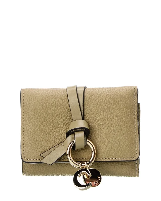 Stainless steel money clips for durabilityChloé Alphabet Leather Coin Purse