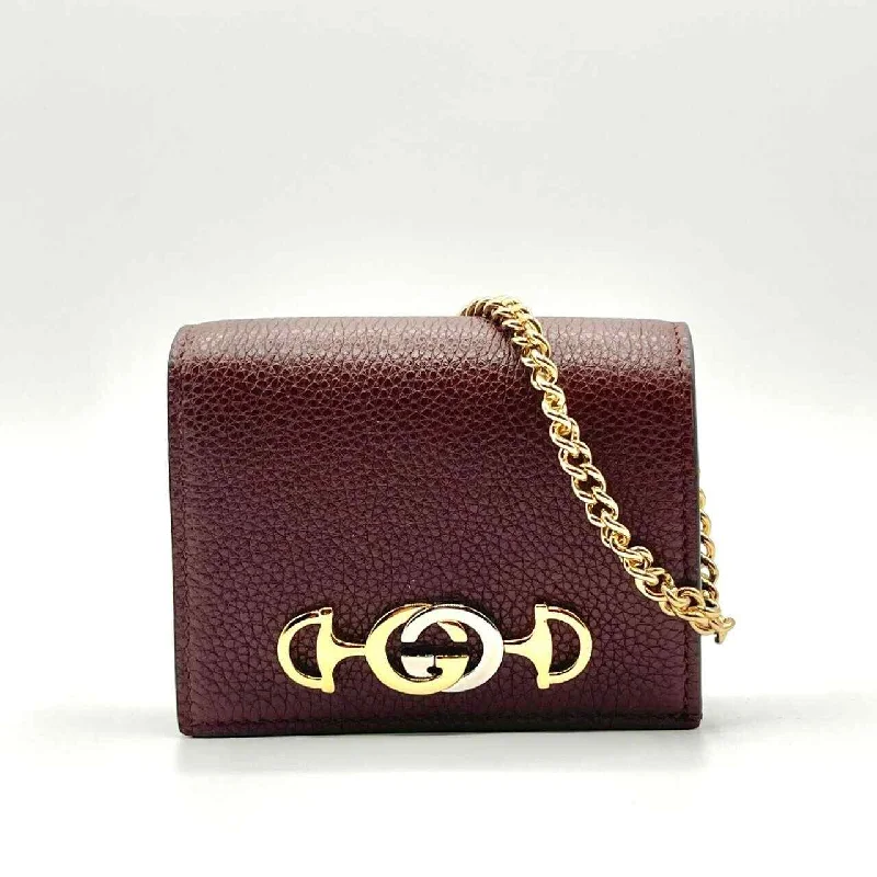 Money clips with magnetic closureGucci Women's Zumi  Leather  Chain Bi-Fold Mini Wallet w/box