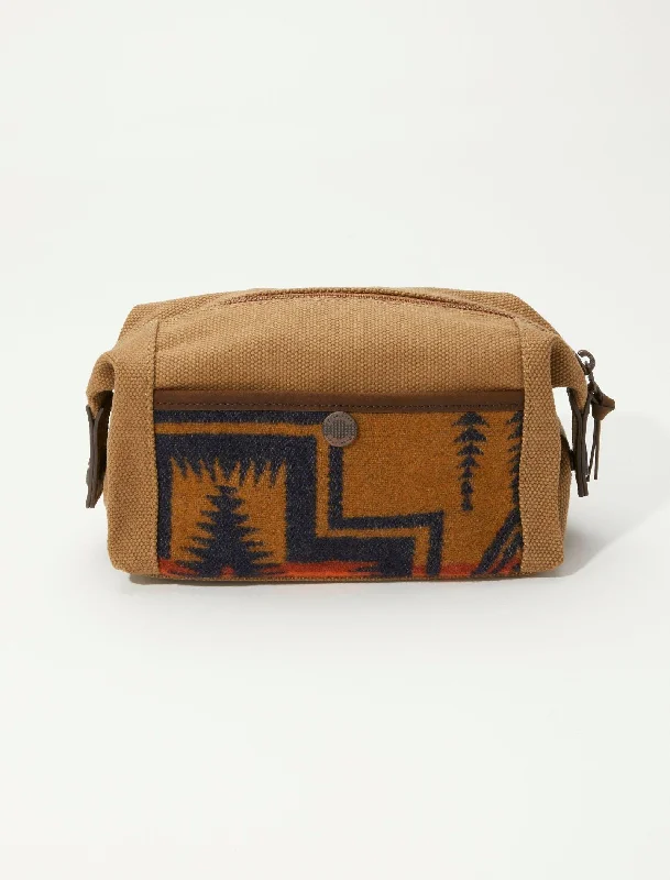 Money clips vs traditional walletsLucky Brand Harding Tan Travel Pouch