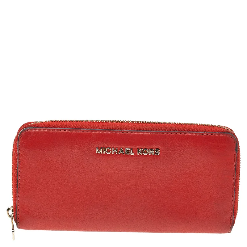 Women's money clip for the modern bohemian styleMichael Kors Orange Leather Bedford Zip Around Wallet.. Women's money clip for the modern bohemian styleMichael Kors Orange Leather Bedford Zip Around Wallet..