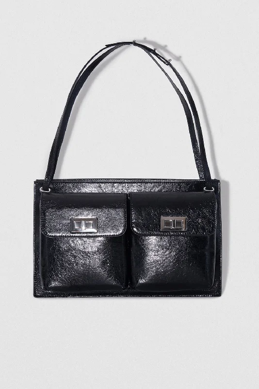 Quilted Tote Bag in Cream with Silver Hardware for a Classic and Sophisticated StyleBilly Tote Black Creased Leather