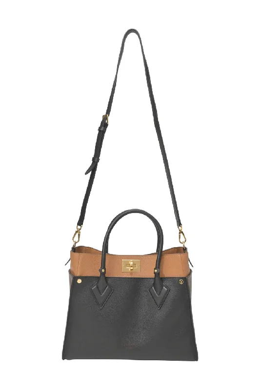 Embroidered Tote Bag in Beige with Floral Motifs for a Boho - Chic Vibe[WB6820] Louis Vuitton | Tote Bag
