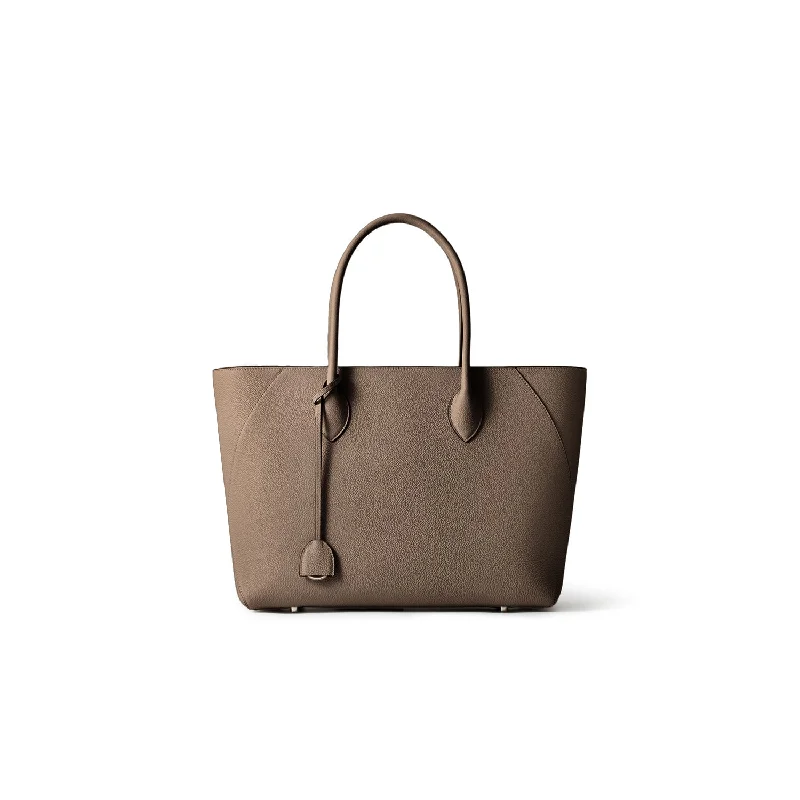 Monogrammed Tote Bag in Brown Leather with Personalized Initials for a Custom and Elegant TouchMia Tote Bag Maxi 40 Monogrammed Tote Bag in Brown Leather with Personalized Initials for a Custom and Elegant TouchMia Tote Bag Maxi 40