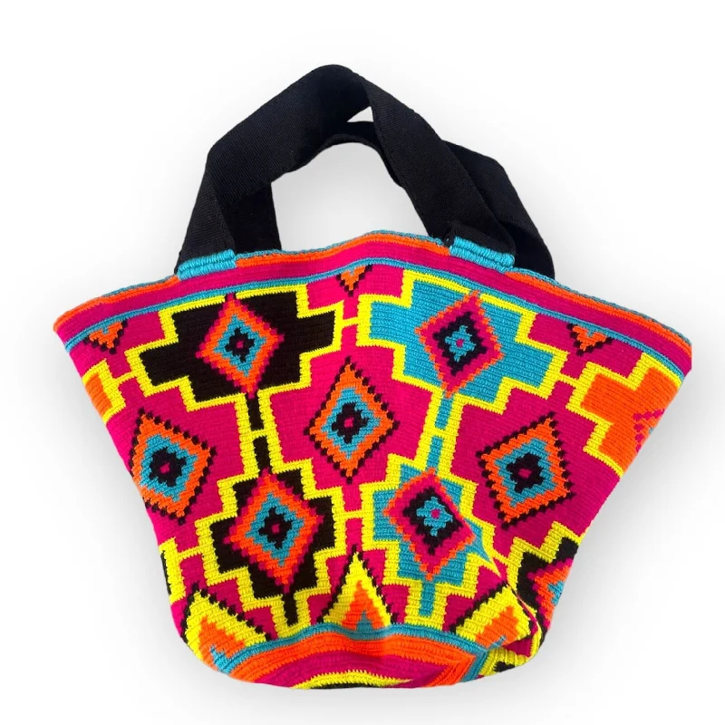 Geometric - Printed Tote Bag in Multicolor for a Contemporary and Trendy OutfitNeon Colors Beach Tote Bags - Summer Crochet Totes Geometric - Printed Tote Bag in Multicolor for a Contemporary and Trendy OutfitNeon Colors Beach Tote Bags - Summer Crochet Totes
