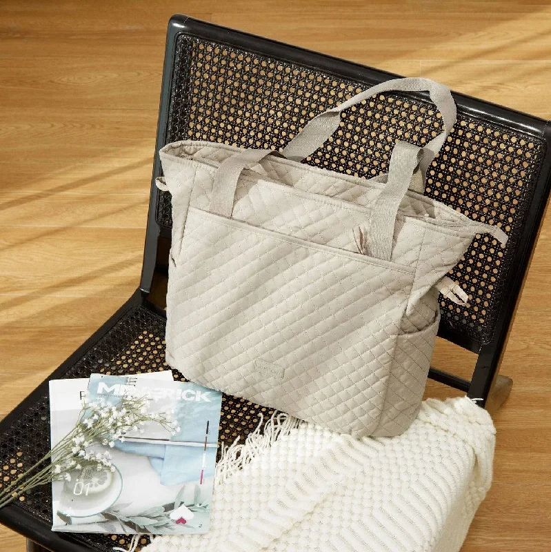 Metallic Tote Bag in Rose Gold with Chain Handles for a Glamorous Night OutWanderland Travel Tote - Grey Metallic Tote Bag in Rose Gold with Chain Handles for a Glamorous Night OutWanderland Travel Tote - Grey