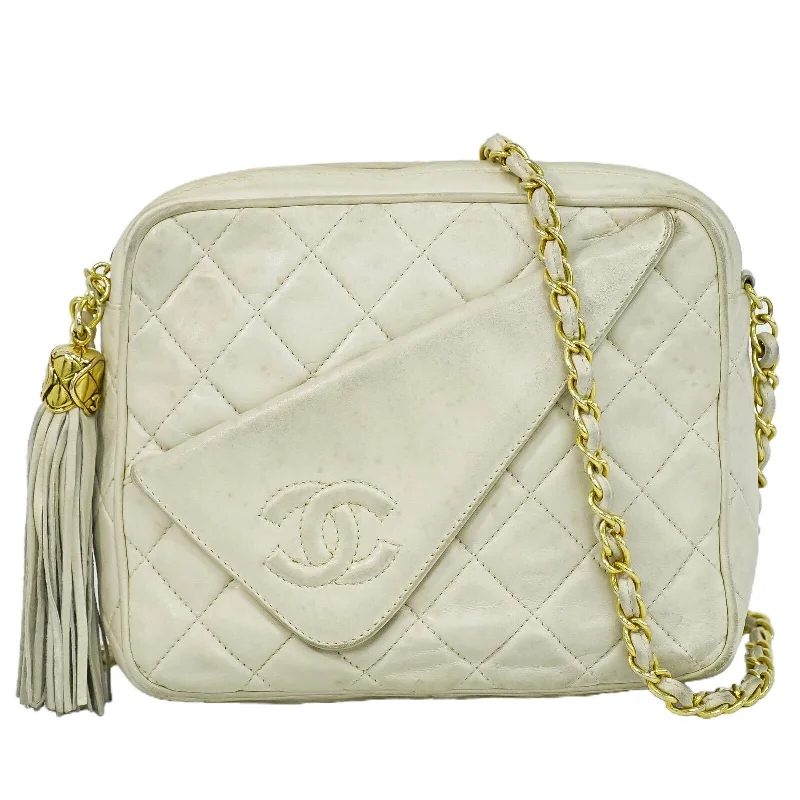 Suede Shoulder Bag in Pink with Tassel Accents for Casual OutingsChanel Matelassé  Leather Shoulder Bag (Pre-Owned)