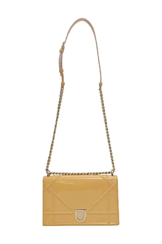 Shoulder Bag with Chain Strap in Silver for a Trendy Appearance[WB6166] Christian Dior | Cross-Body Bag