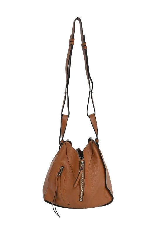 Leather Shoulder Bag with Magnetic Closure in Black for Quick Access[WB5966] Loewe | Shoulder Bag