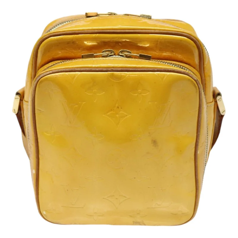 Pvc Shoulder Bag in Clear with Glitter for a Fun and Modern LookLouis Vuitton Wooster Patent Leather Shoulder Bag (Pre-Owned) Pvc Shoulder Bag in Clear with Glitter for a Fun and Modern LookLouis Vuitton Wooster Patent Leather Shoulder Bag (Pre-Owned)