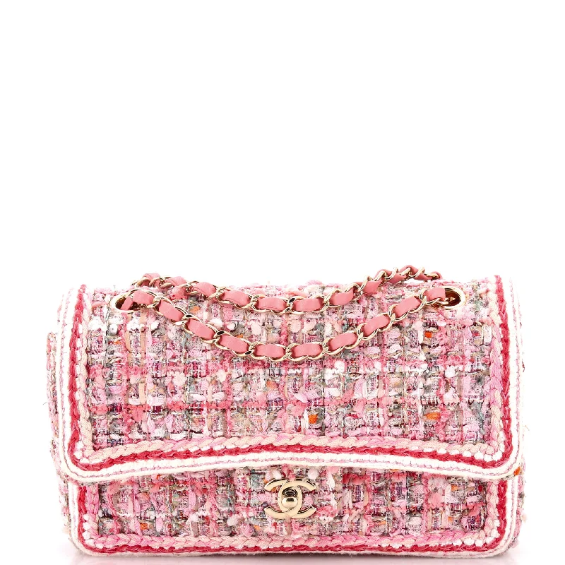 Shoulder Bag with Geometric Pattern in Multicolor for a Contemporary StyleParis-Hamburg Classic Single Flap Bag Braided Quilted Tweed Medium Shoulder Bag with Geometric Pattern in Multicolor for a Contemporary StyleParis-Hamburg Classic Single Flap Bag Braided Quilted Tweed Medium