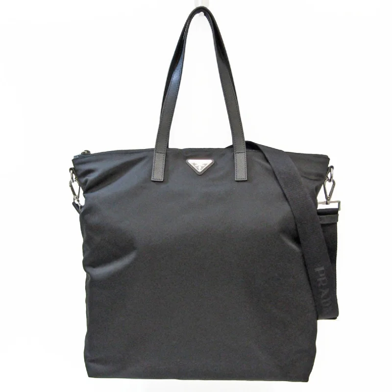 Vegan Leather Shoulder Bag in Gray for Ethical Fashion LoversPrada Tessuto Synthetic Shoulder Bag (Pre-Owned) Vegan Leather Shoulder Bag in Gray for Ethical Fashion LoversPrada Tessuto Synthetic Shoulder Bag (Pre-Owned)