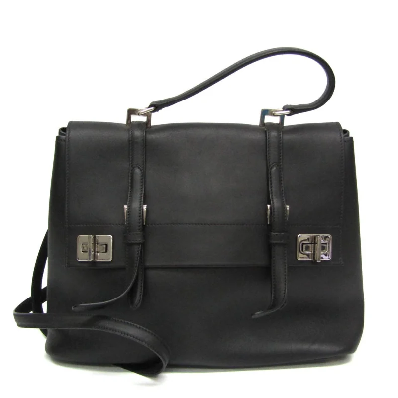 Women's Large Leather Shoulder Bag in Brown with Multiple Compartments for WorkPrada Vitello Leather Handbag (Pre-Owned) Women's Large Leather Shoulder Bag in Brown with Multiple Compartments for WorkPrada Vitello Leather Handbag (Pre-Owned)