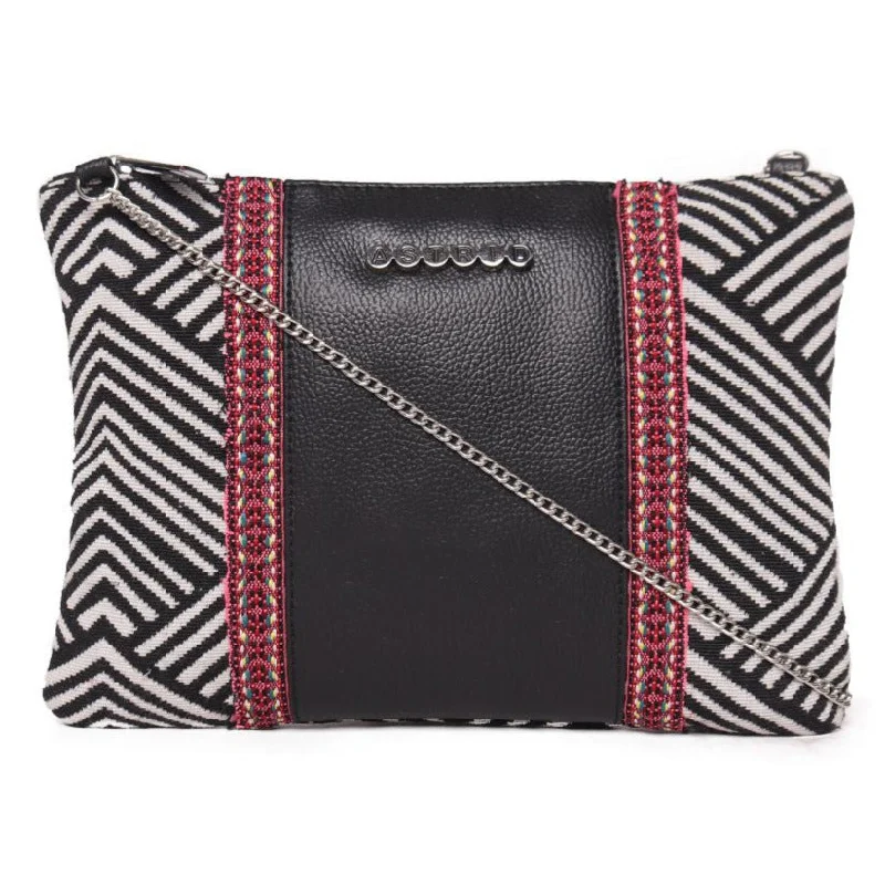 Velvet Clutch Bag in Burgundy with Crystal Embellishments for Formal DinnersWhite Textured Pouch With Chain Velvet Clutch Bag in Burgundy with Crystal Embellishments for Formal DinnersWhite Textured Pouch With Chain
