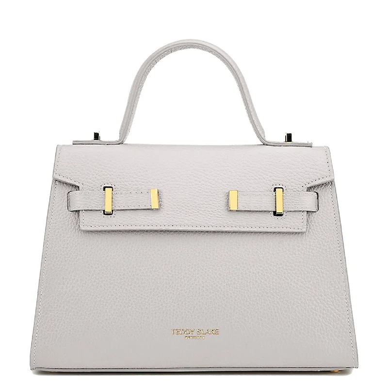 Quilted Leather Crossbody Bag in Cream for a Classic and Elegant AppearanceAva 14" Quilted Leather Crossbody Bag in Cream for a Classic and Elegant AppearanceAva 14"