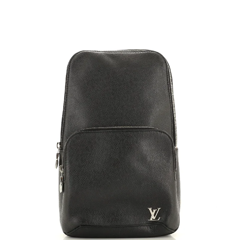 Women's Crossbody Bag with Magnetic Closure in White for Quick AccessAvenue Sling Bag Taiga Leather Women's Crossbody Bag with Magnetic Closure in White for Quick AccessAvenue Sling Bag Taiga Leather