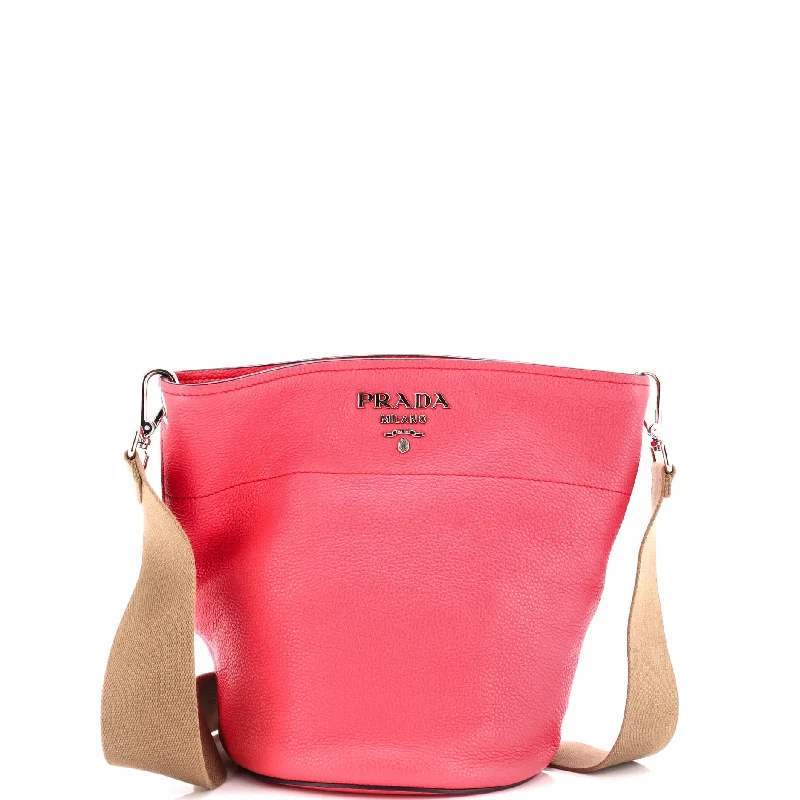 Geometric - Printed PVC Crossbody Bag in Multicolor for Trendy Street StyleBucket Messenger Bag Vitello Daino Small Geometric - Printed PVC Crossbody Bag in Multicolor for Trendy Street StyleBucket Messenger Bag Vitello Daino Small