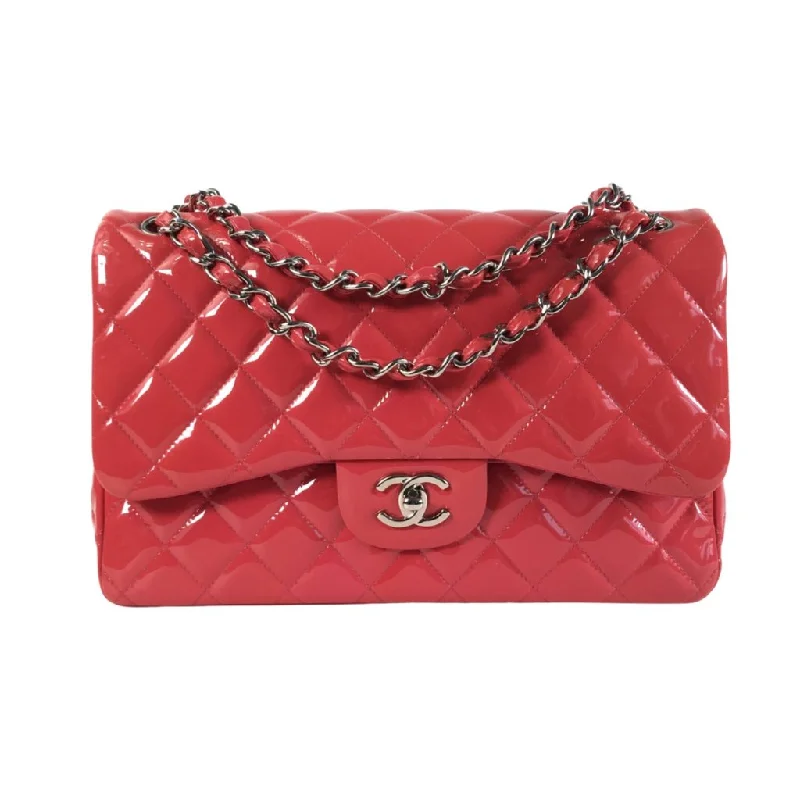 Women's Crossbody Bag with Magnetic Closure in White for Quick AccessChanel Classic Flap Jumbo Pink Patent Women's Crossbody Bag with Magnetic Closure in White for Quick AccessChanel Classic Flap Jumbo Pink Patent