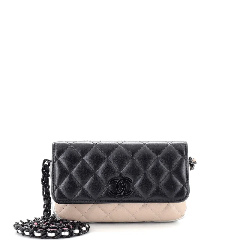Women's Crossbody Bag with Chain Strap in Gold for a Glamorous TouchClassic Flap Phone Holder with Resin Chain Quilted Lambskin Women's Crossbody Bag with Chain Strap in Gold for a Glamorous TouchClassic Flap Phone Holder with Resin Chain Quilted Lambskin