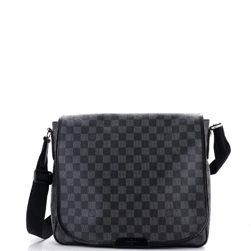 Women's Crossbody Bag with Magnetic Closure in White for Quick AccessDaniel Messenger Bag Damier Graphite MM Women's Crossbody Bag with Magnetic Closure in White for Quick AccessDaniel Messenger Bag Damier Graphite MM
