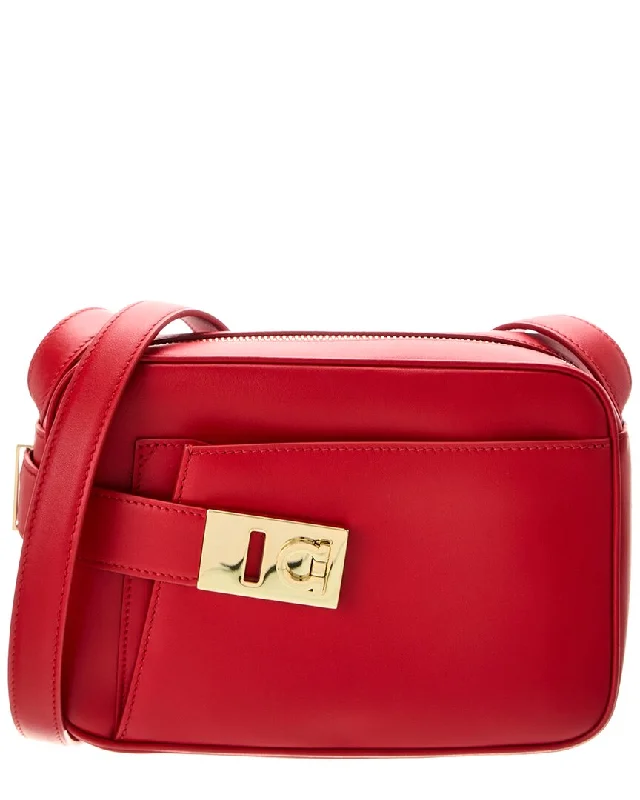 Quilted Leather Crossbody Bag in Cream for a Classic and Elegant AppearanceFerragamo Leather Camera Case Quilted Leather Crossbody Bag in Cream for a Classic and Elegant AppearanceFerragamo Leather Camera Case