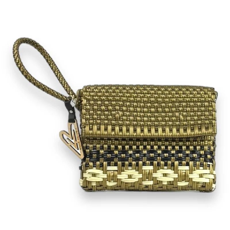 Pearl - Embellished Clutch in Cream for Bridal ShowersMaria Victoria | Eden CA | Upcycled, Handwoven, Wristlet Pearl - Embellished Clutch in Cream for Bridal ShowersMaria Victoria | Eden CA | Upcycled, Handwoven, Wristlet