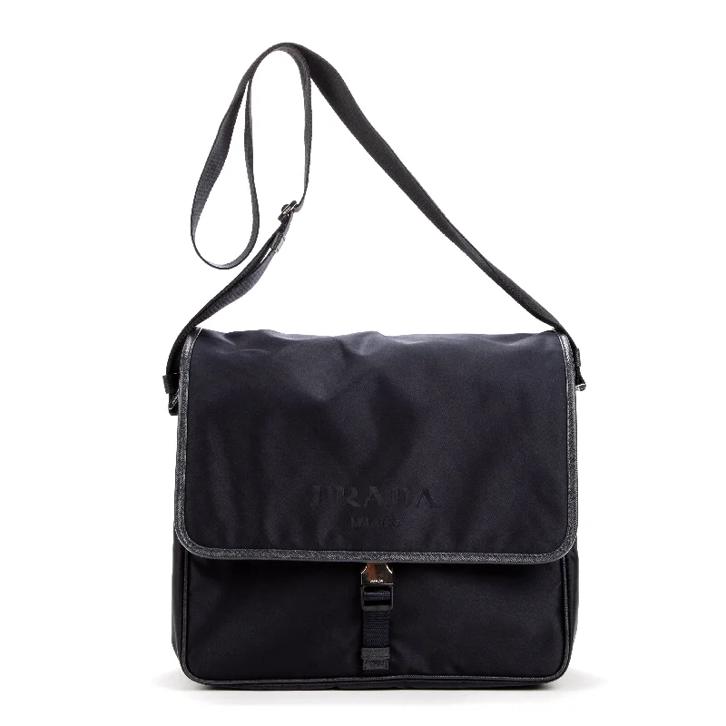 Women's Crossbody Bag with Magnetic Closure in White for Quick AccessMessenger