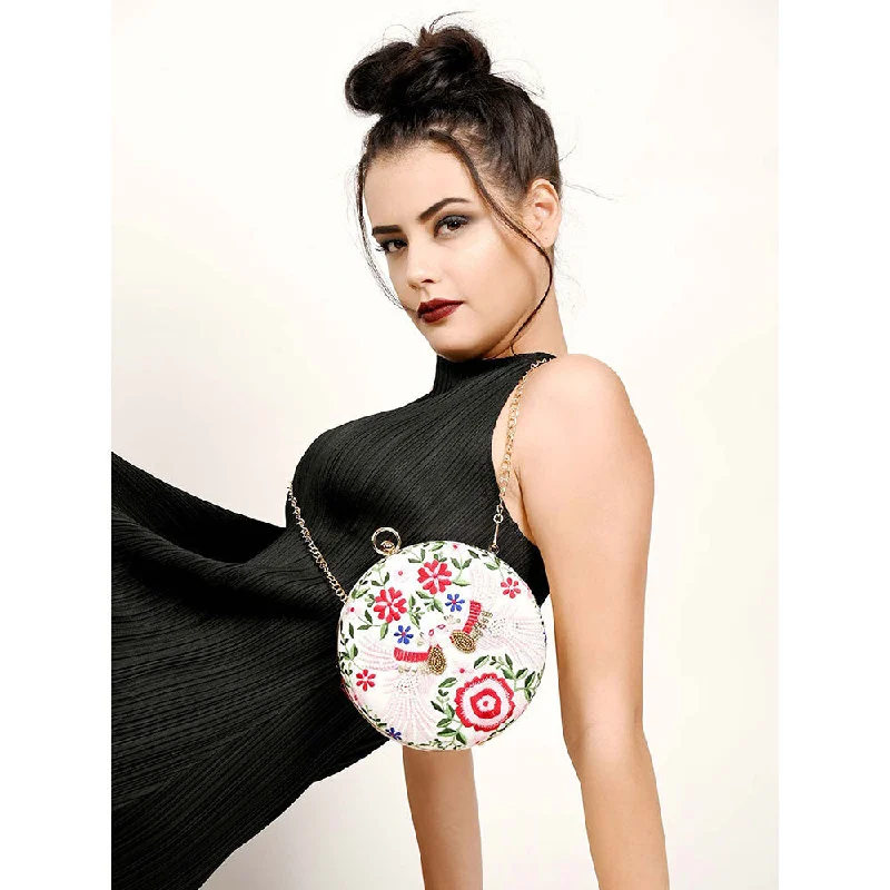 Women's Small Beaded Clutch in Silver for New Year's Eve PartyOdette White Acrylic & Resin Embroidered Clutches Women's Small Beaded Clutch in Silver for New Year's Eve PartyOdette White Acrylic & Resin Embroidered Clutches