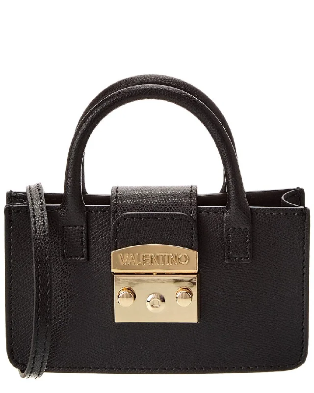 Women's Crossbody Bag with Chain Strap in Gold for a Glamorous TouchValentino by Mario Valentino Poppy Bonbonniere Leather Crossbody Women's Crossbody Bag with Chain Strap in Gold for a Glamorous TouchValentino by Mario Valentino Poppy Bonbonniere Leather Crossbody